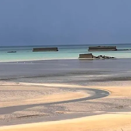 Dom wakacyjny Du Debarquement. Maison Bord De *