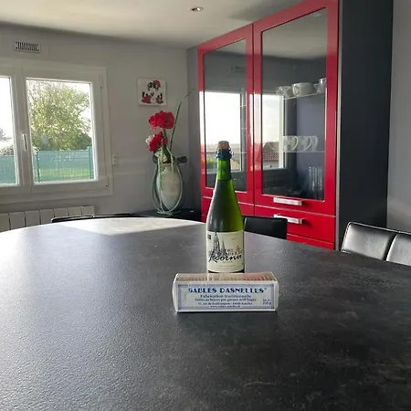 Du Debarquement. Maison Bord De Saint-Côme-de-Fresné