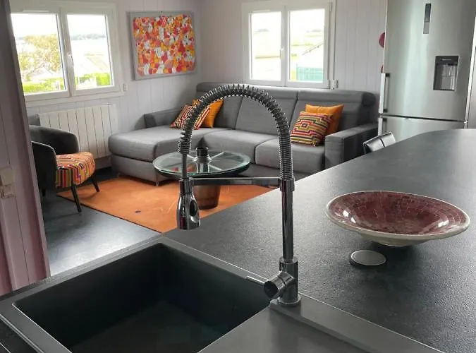 בית נופש Du Debarquement. Maison Bord De *