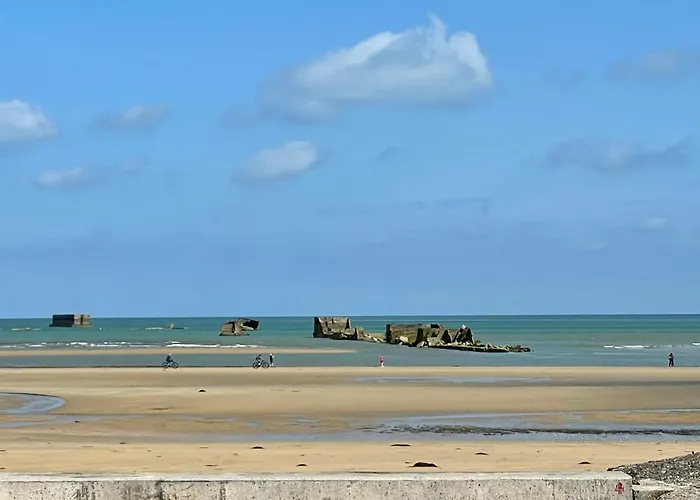 בית נופש Du Debarquement. Maison Bord De Saint-Côme-de-Fresné