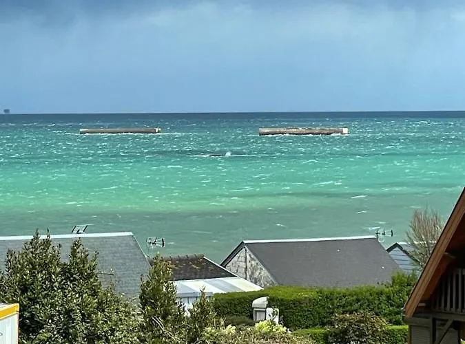 Du Debarquement. Maison Bord De * Saint-Côme-de-Fresné