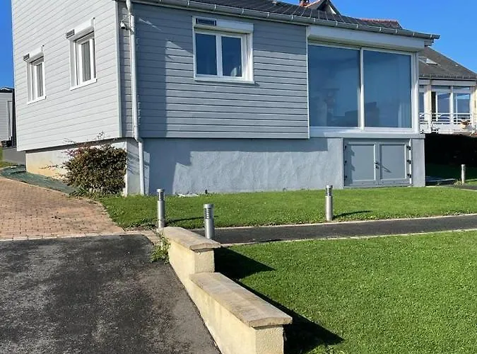 Du Debarquement. Maison Bord De *