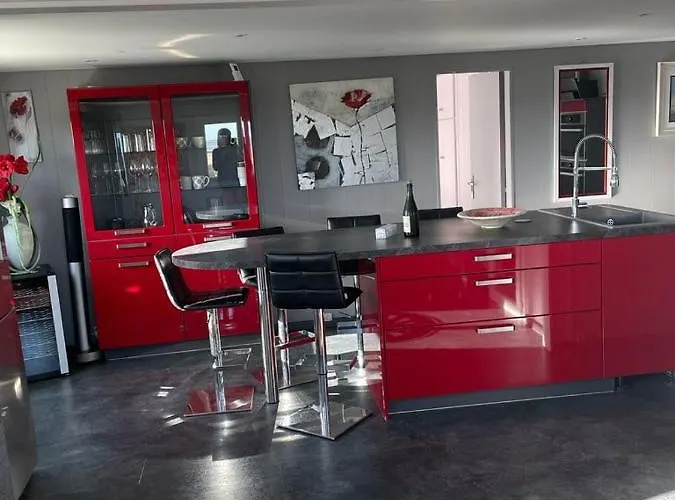 Du Debarquement. Maison Bord De בית נופש *