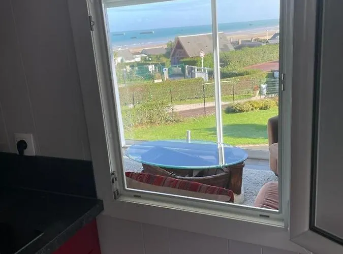 Du Debarquement. Maison Bord De Saint-Côme-de-Fresné