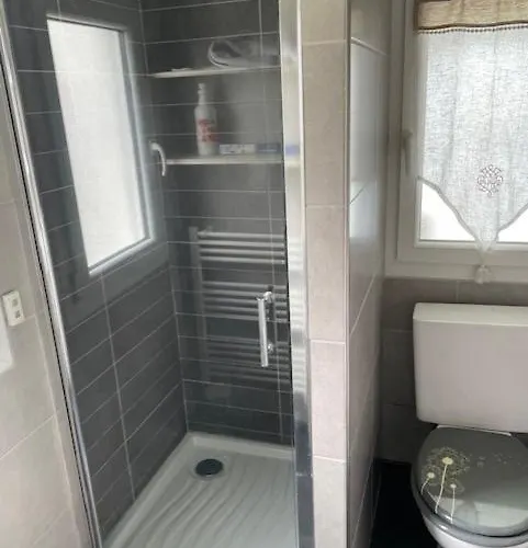 Du Debarquement. Maison Bord De בית נופש