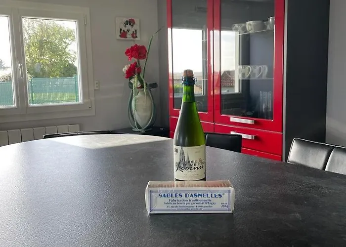 Du Debarquement. Maison Bord De Saint-Côme-de-Fresné